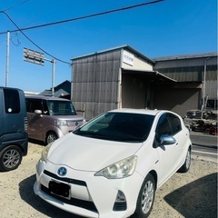 平成 24トヨタ アクア 車検　7年／12月 