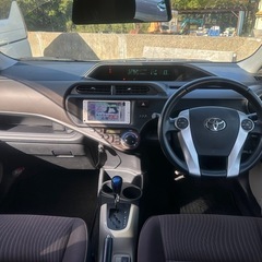 平成 24トヨタ アクア 車検　7年／12月 の画像