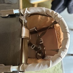 テーブルチェアの画像