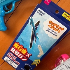 ※決定※【中古】キティしゃぼん玉、 飛行機のおもちゃの画像