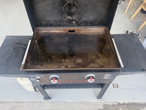 BLACK STONE BBQ 流行りの鉄板