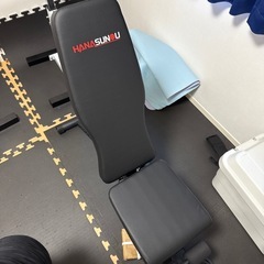 インクラインベンチ