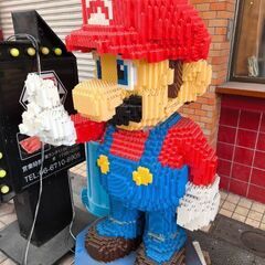 【激安＆週末セカスト行き予定】マリオ等身大立像　レゴブロック　高さ160センチ前後の画像