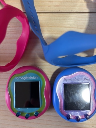 たまごっち ユニ （Tamagotchi Uni）ピンク/青 バンダイ バンダイ
