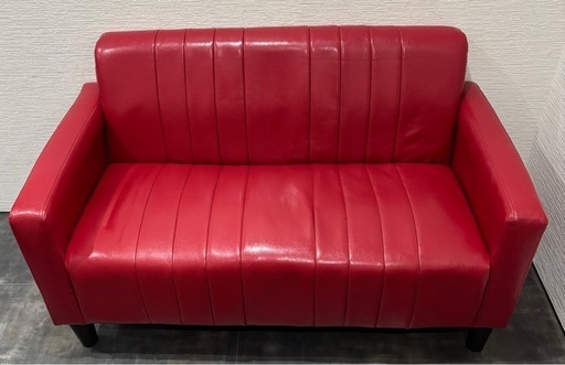 ２人掛けソファ　赤色