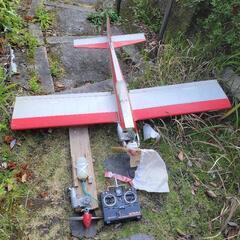 昔のラジコン飛行機の画像
