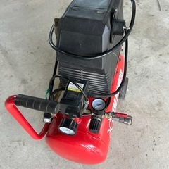 売約済み　アストロプロダクツ　エアーコンプレッサー　1.5馬力の画像