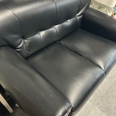 レザーソファーの画像