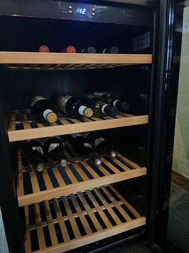 ワインセラー三ツ星貿易社製　黒 エクセレンス【幅493mm・奥行き590mm・高さ860mm】