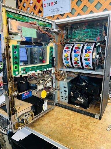 初代VERSUS スロット実機 (愛品館千葉店) 東千葉のその他の中古 初代VERSUS スロット実機 (愛品館千葉店) 東千葉のその他の中古