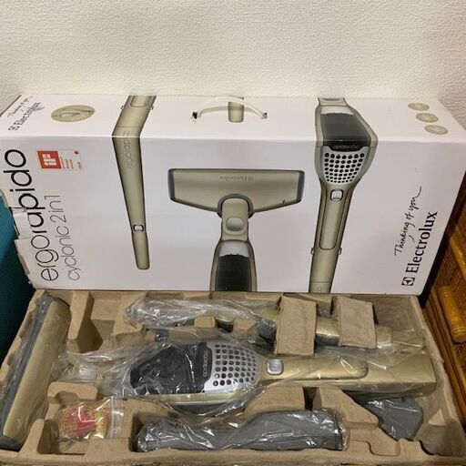 Electrolux(エレクトロラックス) / 掃除機 エルゴラピード