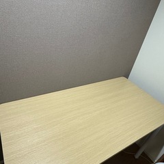 「新品に近い」デスク 幅120×奥行60×高さ70cm傷や汚れに...