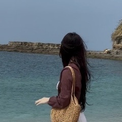 自然やお洋服が好きな女の子のお友達が欲しいです♡