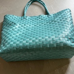 カゴバックの画像