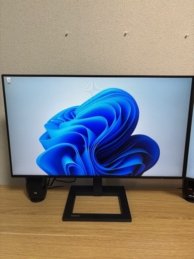フィリップス　24インチモニター×2枚　高さ調整付き