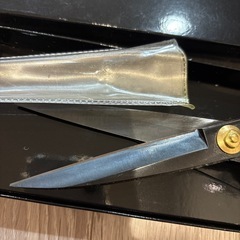 ロザリー 裁ちはさみの画像