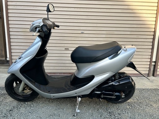 【販売済】☆配送可！ メーター振り切り！　低走行で倉庫保管の極上車！　まだまだ上がるガソリン高騰の強い味方！ 人気の中期！ ホンダ ライブディオ AF35 実働品☆