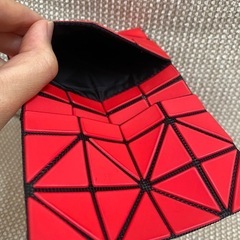 【美品】 BAOBAO イッセイミヤケ 名刺入れ定期入れ カードケース 赤の画像