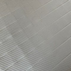 シングルベッド 脚付き マットレスの画像
