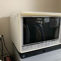 日立15年製電子ﾚﾝｼﾞ(ｽﾁｰﾑ加熱、ｵｰﾌﾞﾝ機能付き)【4/22まで】の画像