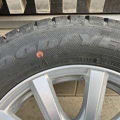 195/65R15バリ山スタッドレスタイヤ付きホイール4本　プリウス等　ランクBの画像