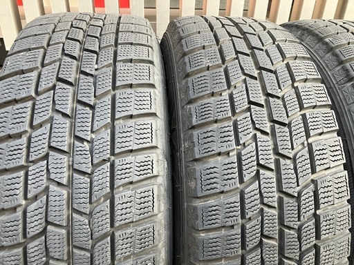 195/65R15バリ山スタッドレスタイヤ付きホイール4本 プリウス等 ランクB