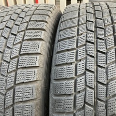 195/65R15バリ山スタッドレスタイヤ付きホイール4本　プリウス等　ランクBの画像