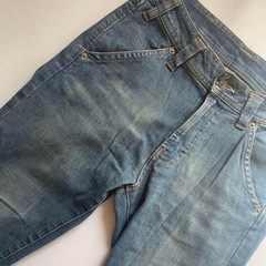 【美品】ブーツカット　ジーンズ　Lの画像