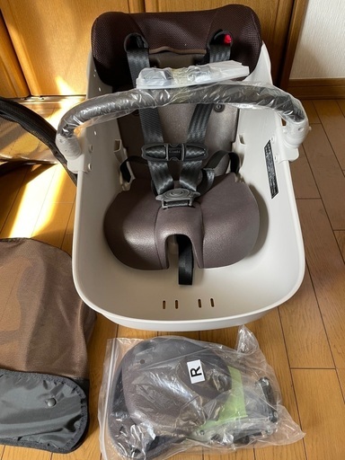 【純正】パナソニック✖️combi ギュッ トクルームDX フロントチャイルドシート