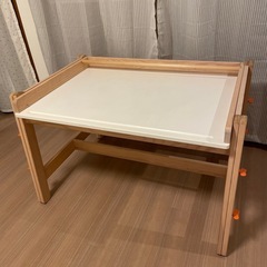 IKEA お絵描き　机　勉強机