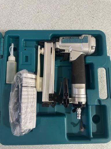 エアータッカー