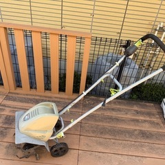 耕す造（電動耕運機）