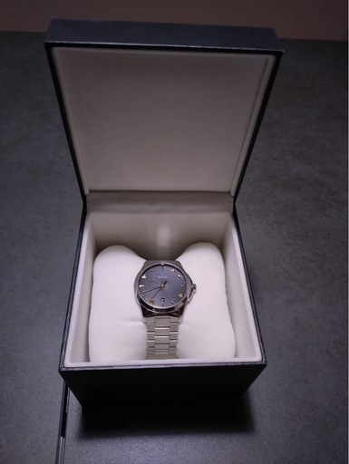 GUCCI クォーツ腕時計 ブラック　YA1264029