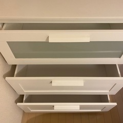 IKEAチェストの画像