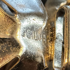 【本珊瑚+洋銀　品質保証】サンゴのブローチ　（未使用品）の画像