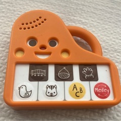 こどもちゃれんじ　ピアノ