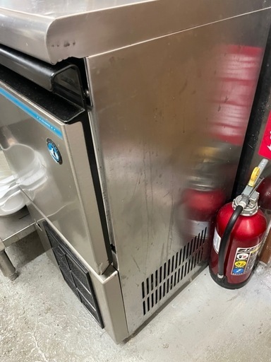 現在商談中です。業務用　ホシザキ　製氷機25K