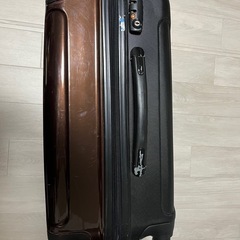 スーツケースの画像