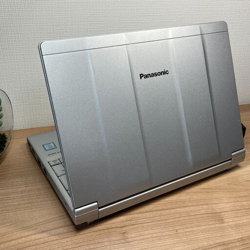 お買い得品＞01113 軽量 Panasonic レッツノート CF-SV7 8GB/SSD256 /i5 office Win11 