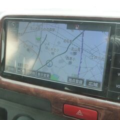 H.28(2016)年 トヨタ ハイエースバン ロングDXディーゼル シルバー エアコン　パワステ　パワーウィンドウ　集中ドアロック　ABS　エアバック　バックカメラ　ETC　ナビ　キーレス　LEDヘッドライト　フルセグTV　車検８年１月　　17231の画像