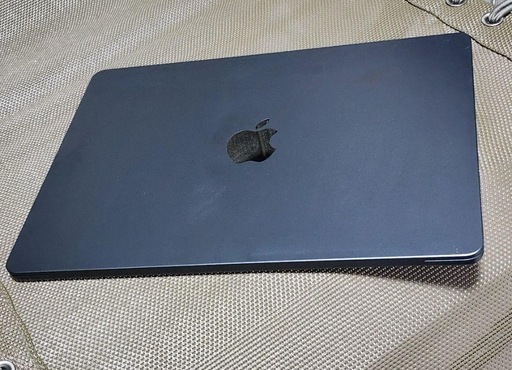 Apple MacBookAir 13.6インチ M2チップ