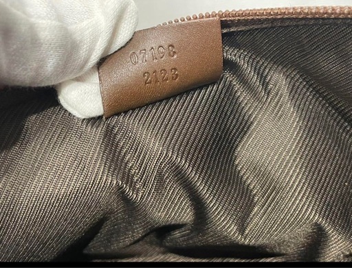 GUCCI ショルダーバッグ