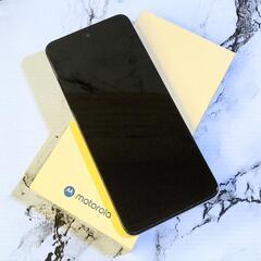 美品】Motorola moto g64y 5G バニラクリーム 128GB (竹の子 美品】Motorola moto g64y 5G バニラクリーム 128GB (竹の子