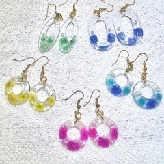 🌼可愛い🌼ハンドメイドピアス5点セットの画像