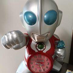 ウルトラマン　セイコー目覚まし時計　SEIKO