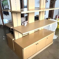 棚　飾り棚　店舗什器　衣類棚　