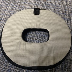 椅子用低反発クッション！在宅ワークや長距離運転などに　　の画像