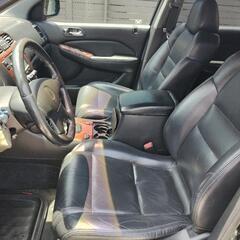 ACURAアキュラ　カナダホンダ　ＭＤＸ ＵＳＤＭ レア車両　交換可能　7人乗り　ファミリーカーの画像