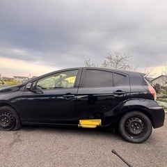 値下げしました！不動車　格安　平成29年式アクアの画像