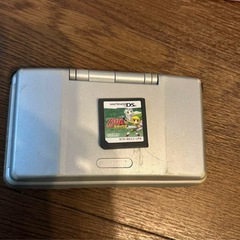 ジャンクNintendoDS本体・ソフト　ゼルダの伝説大地の汽笛の画像